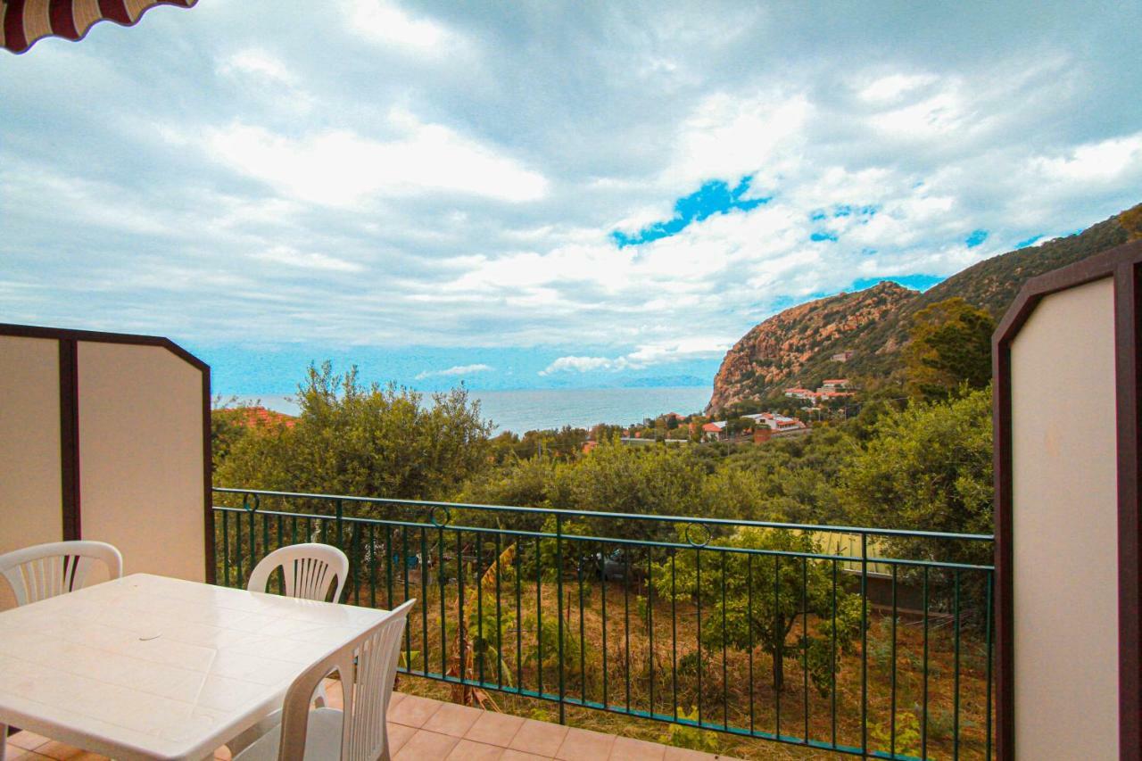 Residence Calava Gioiosa Marea Buitenkant foto