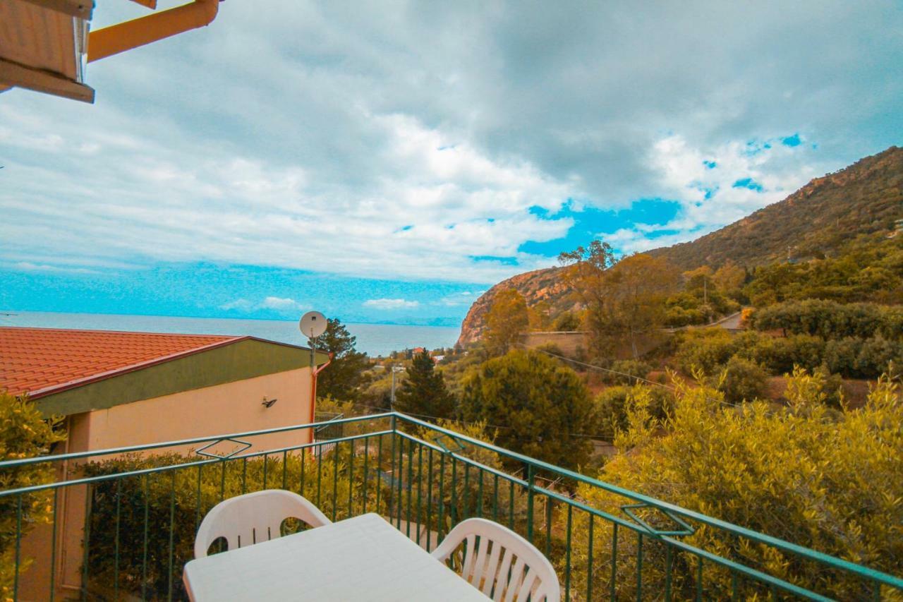 Residence Calava Gioiosa Marea Buitenkant foto