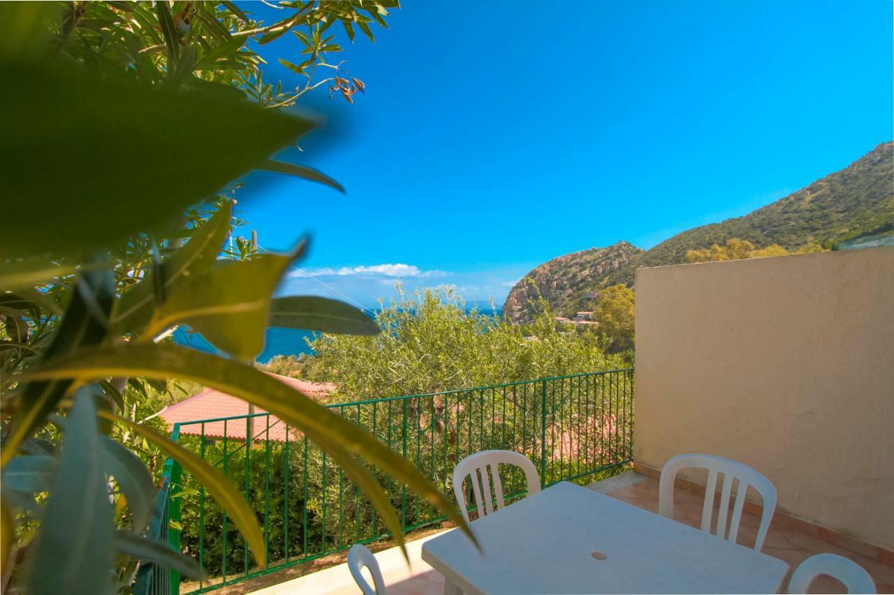 Residence Calava Gioiosa Marea Buitenkant foto